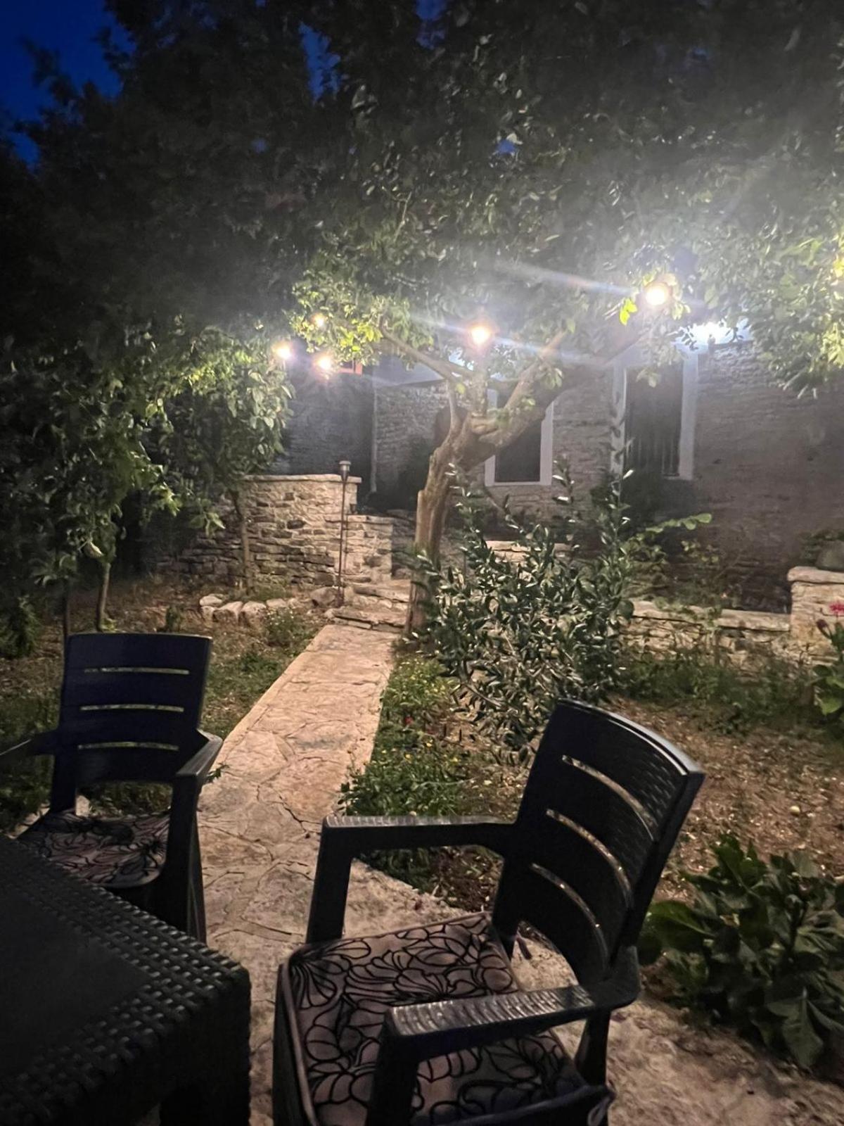 Arpet Gjestgiverier Gjirokastër